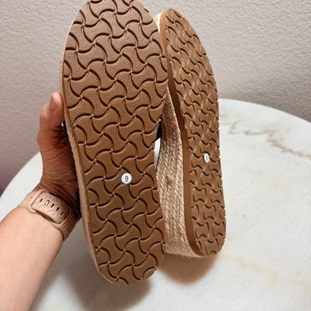 MIA Nikky Black Wedge Sandals Espadrille Platform Ankle Strap Womens Size 9 NEW